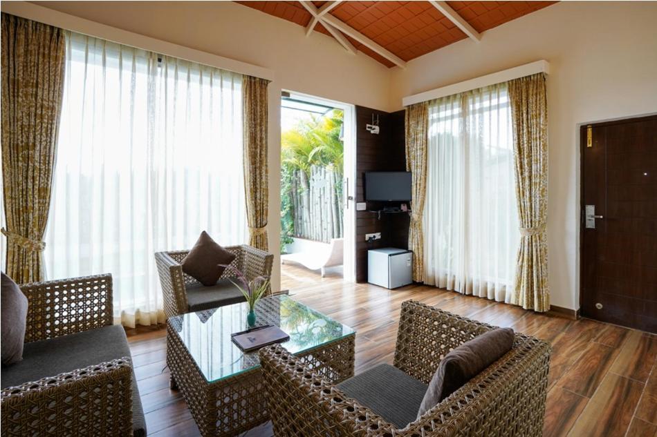 Hotel Sixth Element Kushālnagar Esterno foto