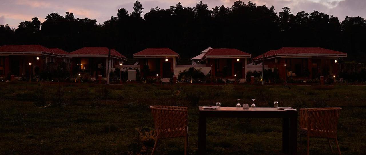 Hotel Sixth Element Kushālnagar Esterno foto