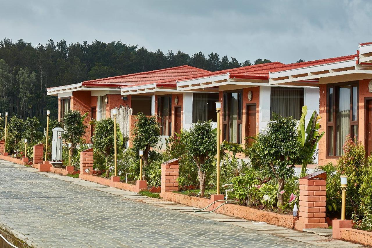 Hotel Sixth Element Kushālnagar Esterno foto