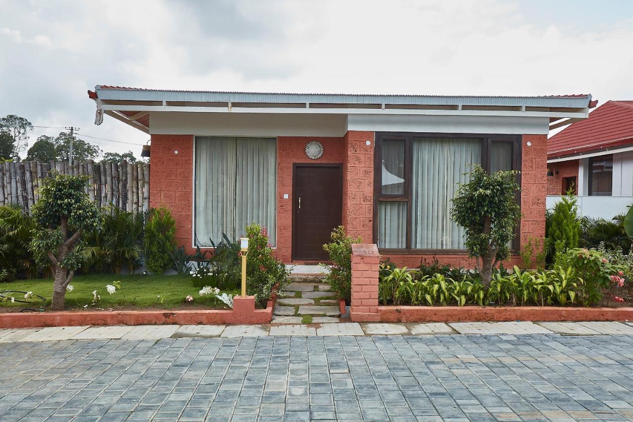 Hotel Sixth Element Kushālnagar Esterno foto